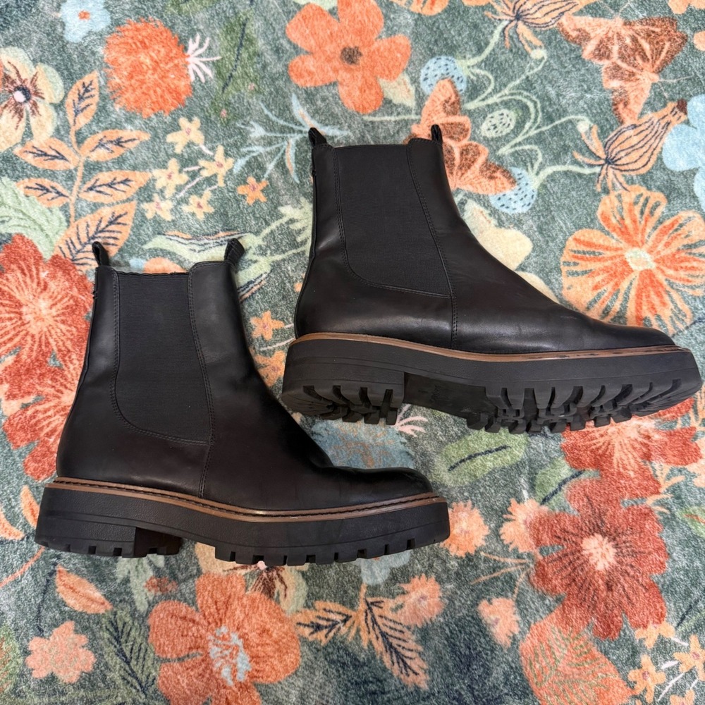 Sam Edelman Laguna Black Leather Lug Sole Chelsea Boots Square Toe Size 9